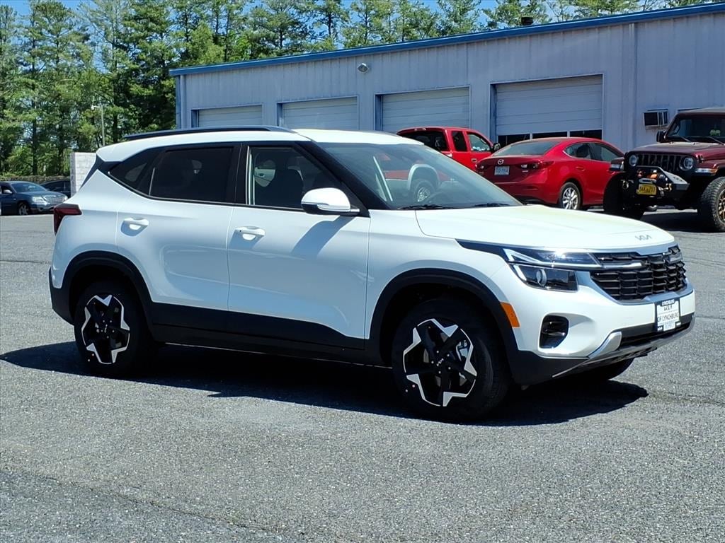 New 2026 Kia Seltos S Sport Utility