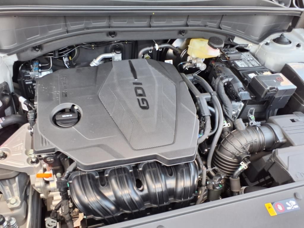 2025 Kia Sorento S - Photo 13