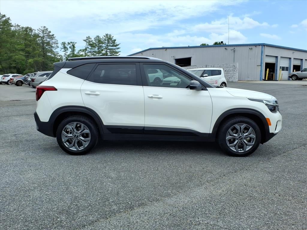 Used 2024 Kia Seltos S Sport Utility