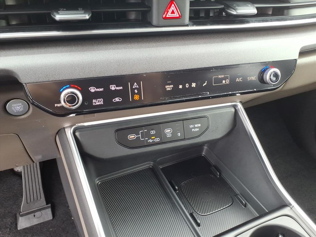 2026 Kia Carnival EX - Photo 18