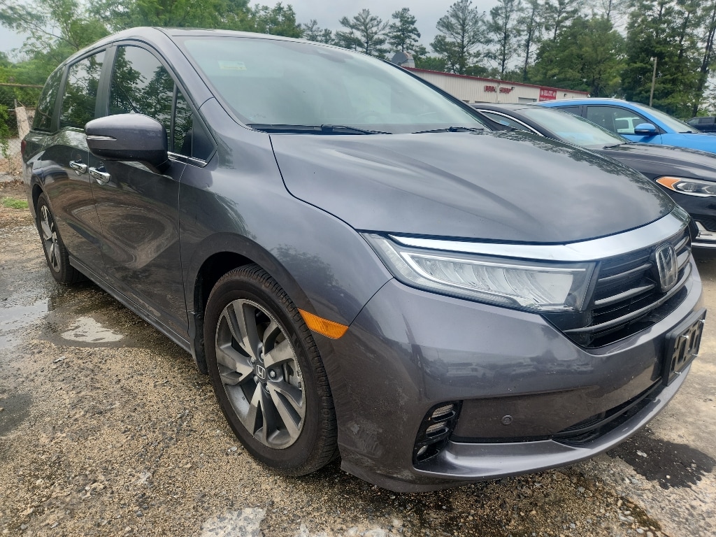 Used 2023 Honda Odyssey Touring Passenger Van