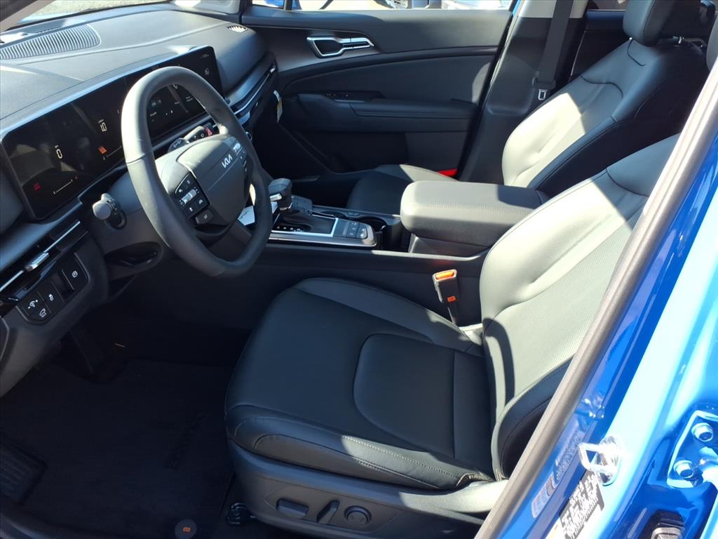 2026 Kia Sportage EX - Photo 10