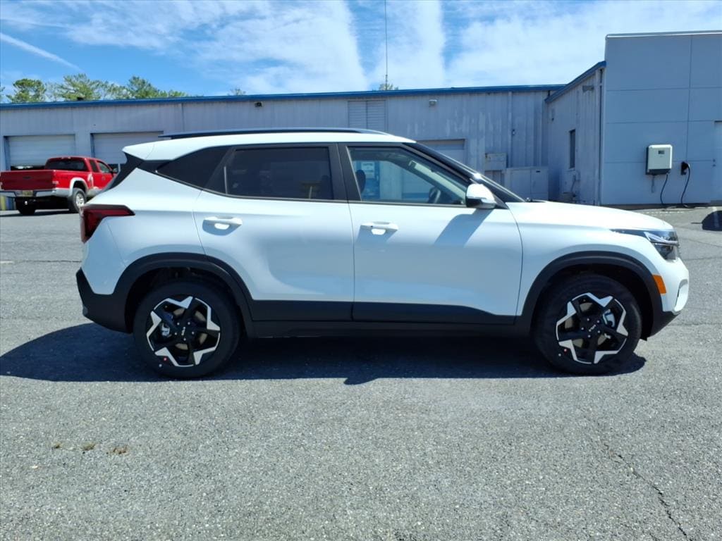 New 2026 Kia Seltos S Sport Utility