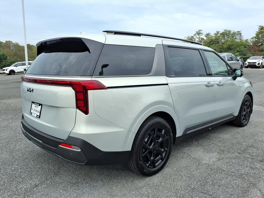 New 2026 Kia Carnival SX Passenger Van