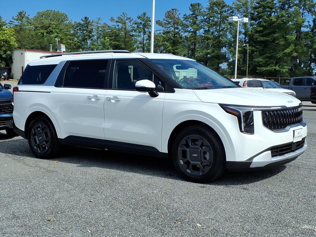 New 2026 Kia Carnival Hybrid EX Passenger Van