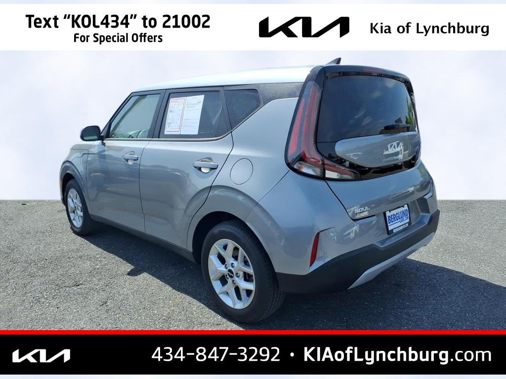 2025 Kia Soul LX - Photo 6