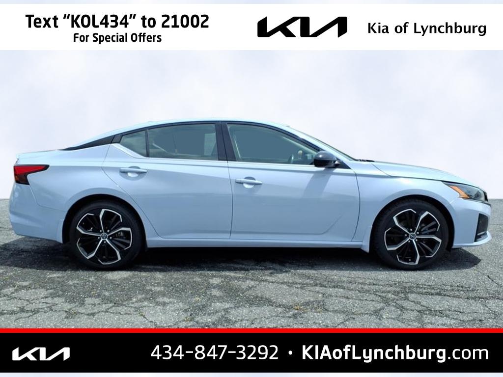 Used 2023 Nissan Altima 2.5 SR Sedan