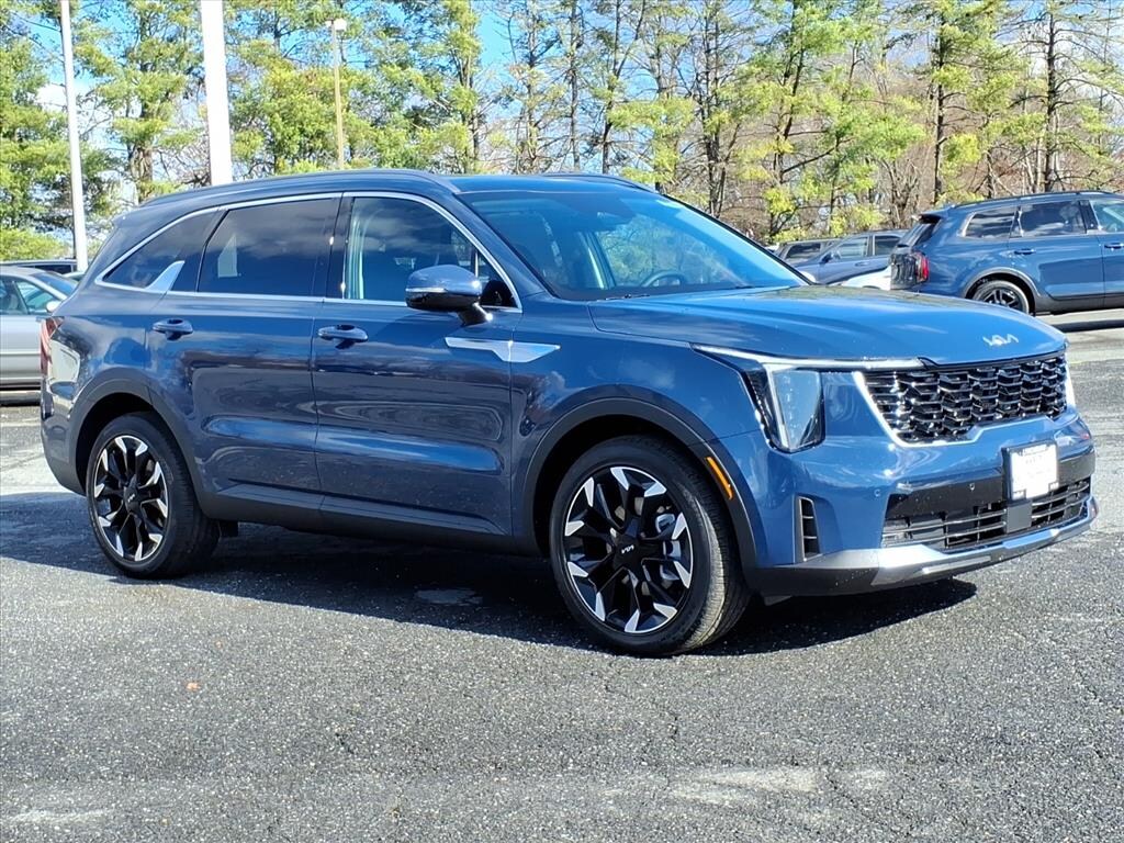 New 2026 Kia Sorento EX Sport Utility