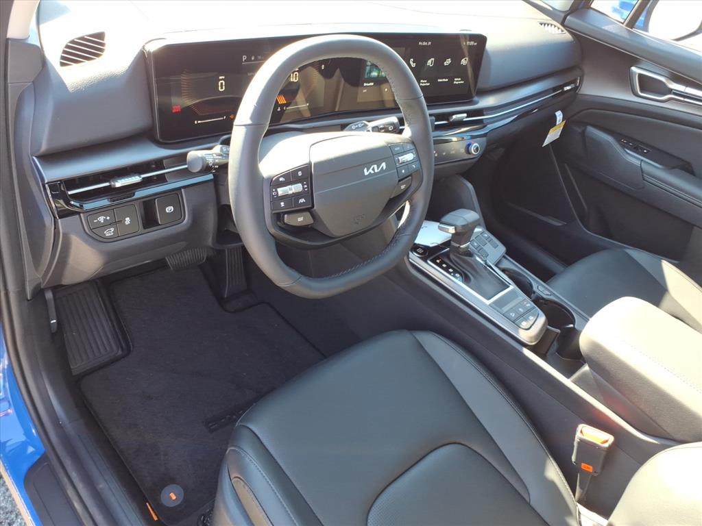 2026 Kia Sportage EX - Photo 11