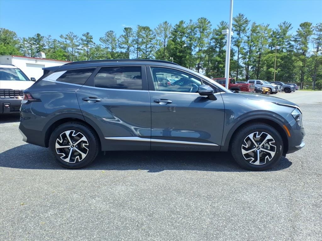 Used 2023 Kia Sportage Hybrid EX Sport Utility