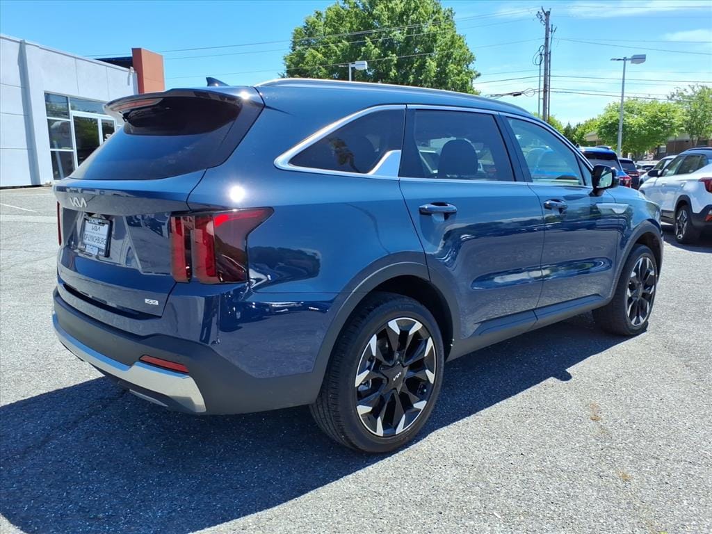 Certified 2026 Kia Sorento EX Sport Utility