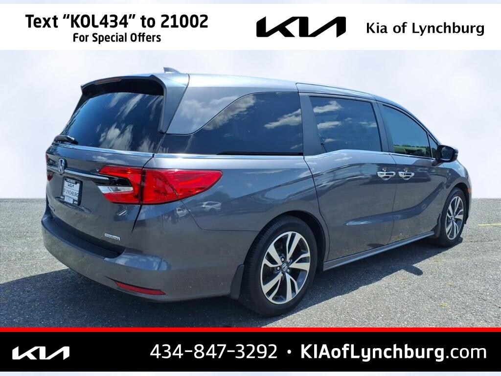 Used 2023 Honda Odyssey Touring Passenger Van