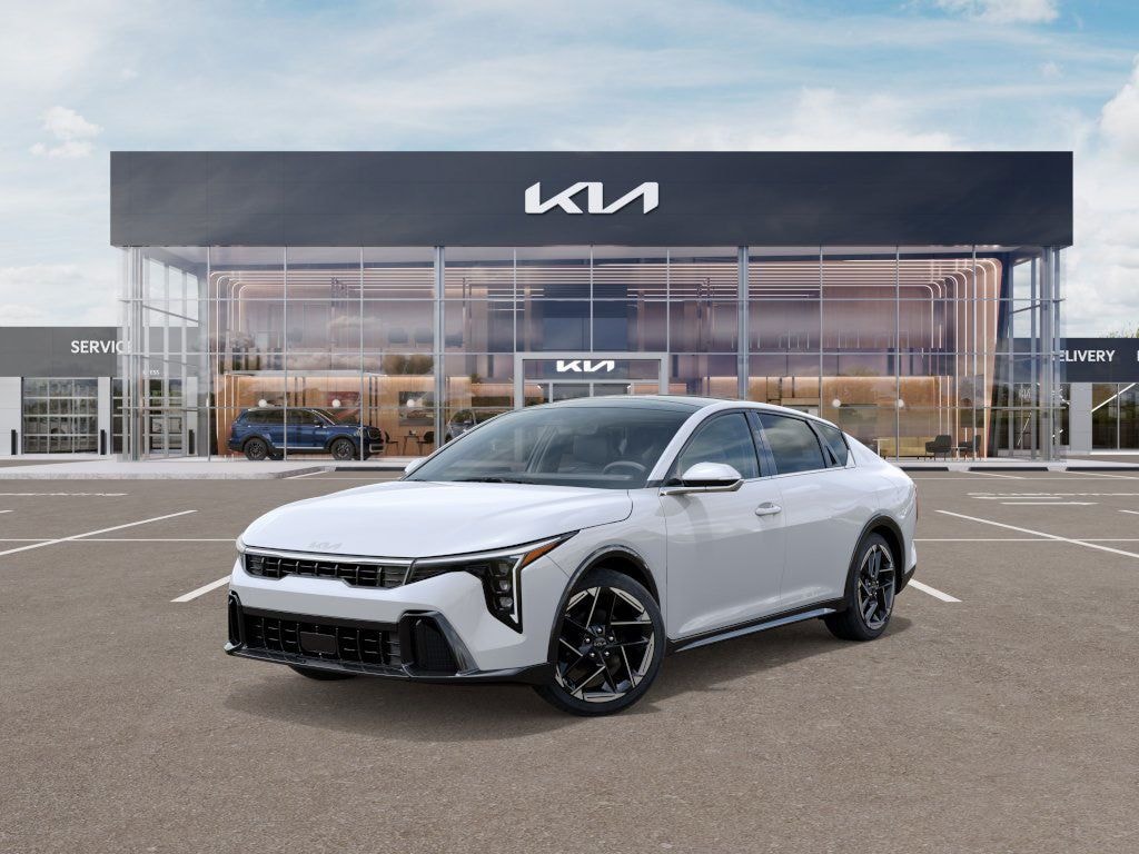 New 2025 Kia K4 GT-Line Sedan