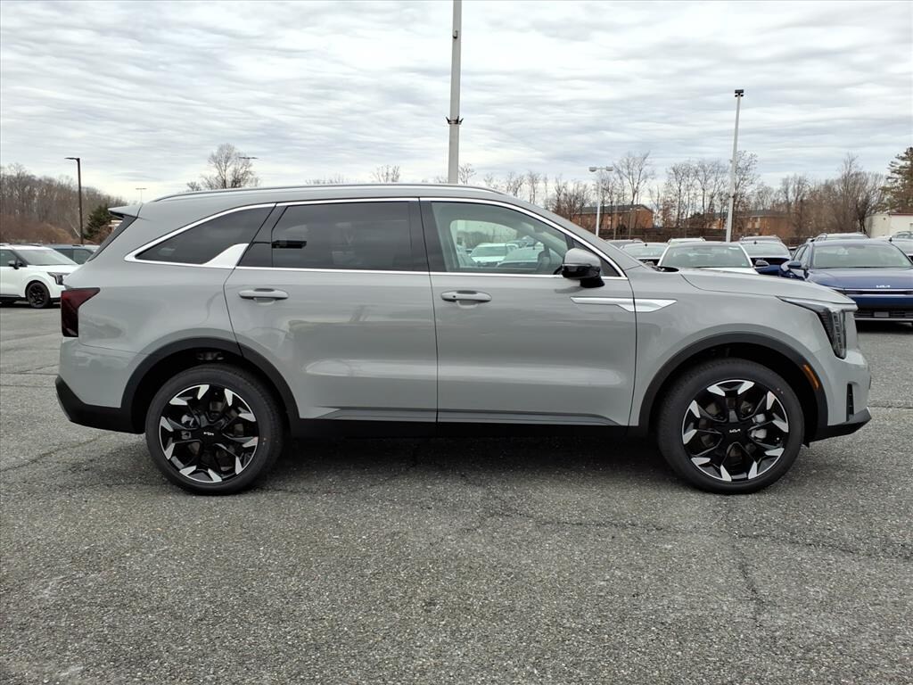 New 2026 Kia Sorento EX Sport Utility