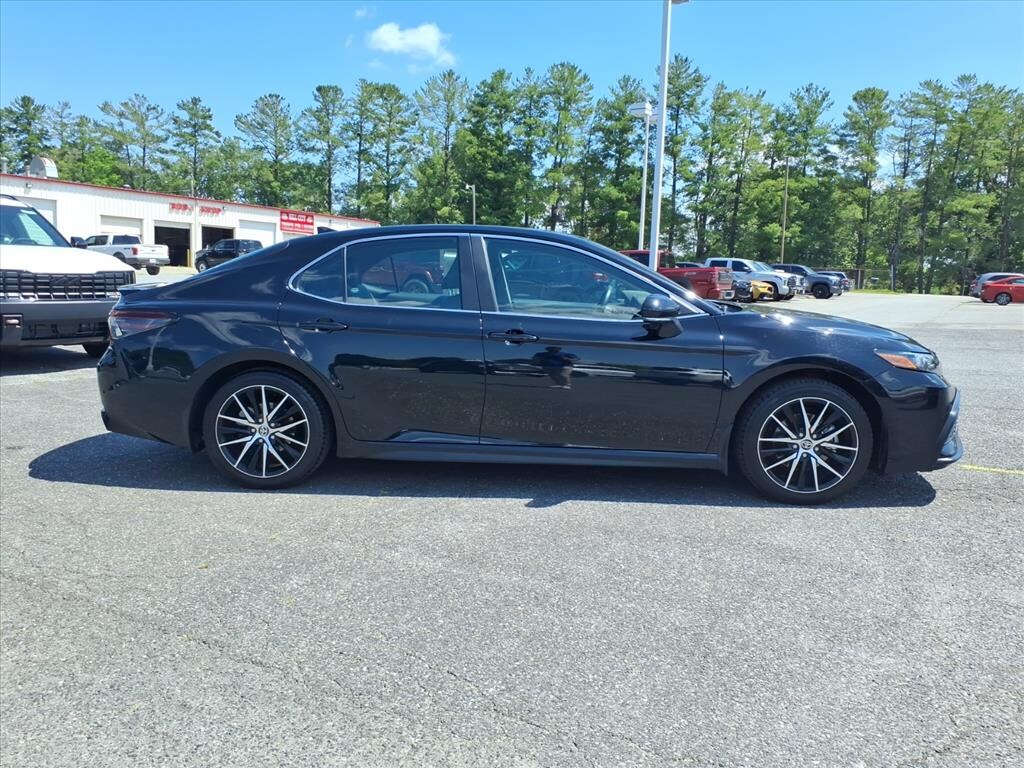 Used 2024 Toyota Camry SE Sedan