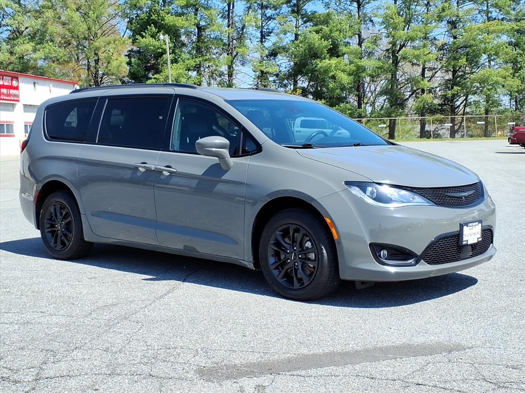 2020 Chrysler Pacifica AWD LAUNCH EDITION
