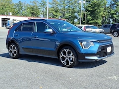 2025 Kia Niro EX Touring SUV