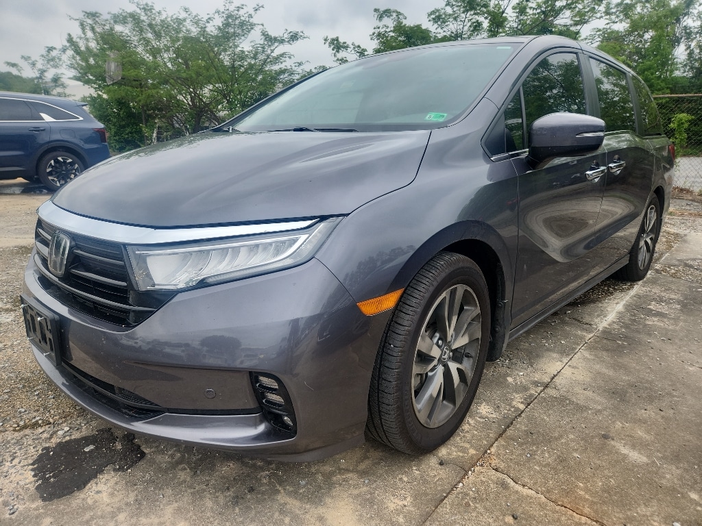 Used 2023 Honda Odyssey Touring Passenger Van