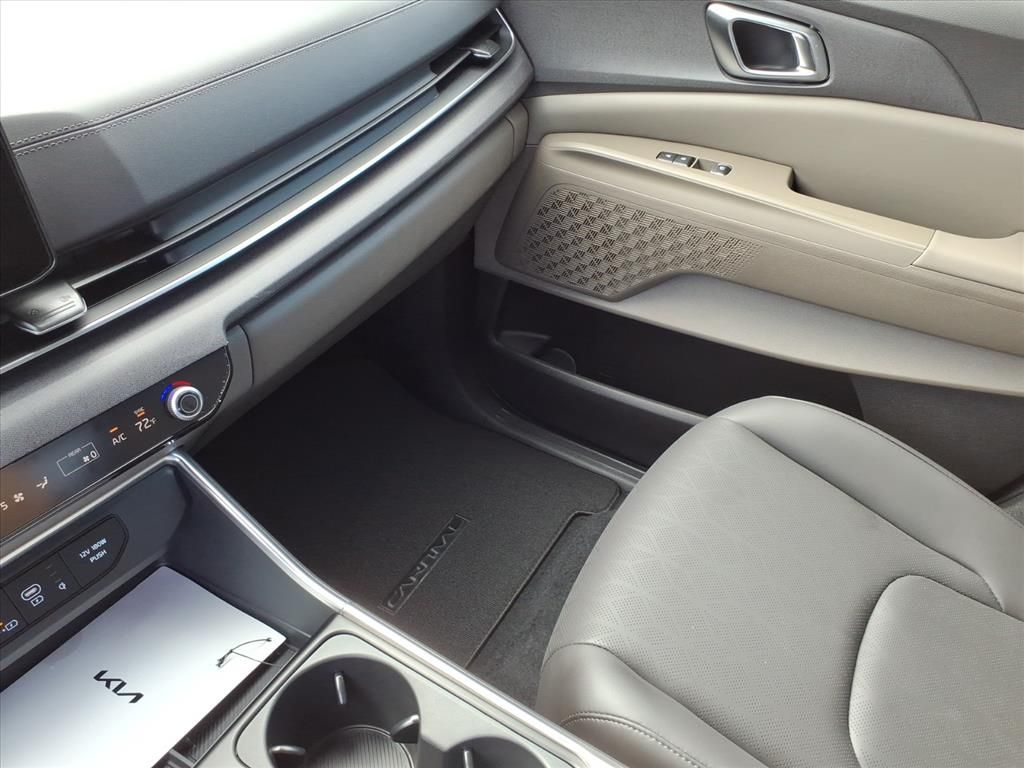 2026 Kia Carnival EX - Photo 26