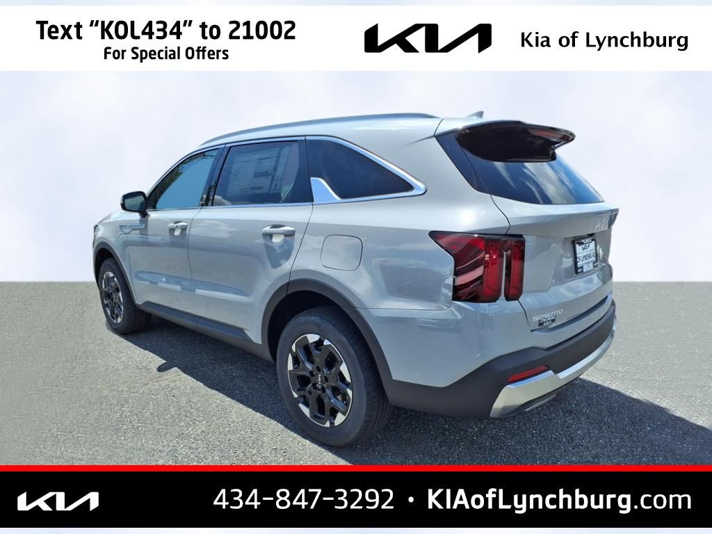 2025 Kia Sorento S - Photo 6