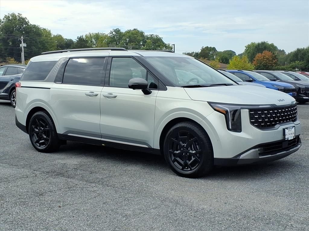 New 2026 Kia Carnival SX Passenger Van
