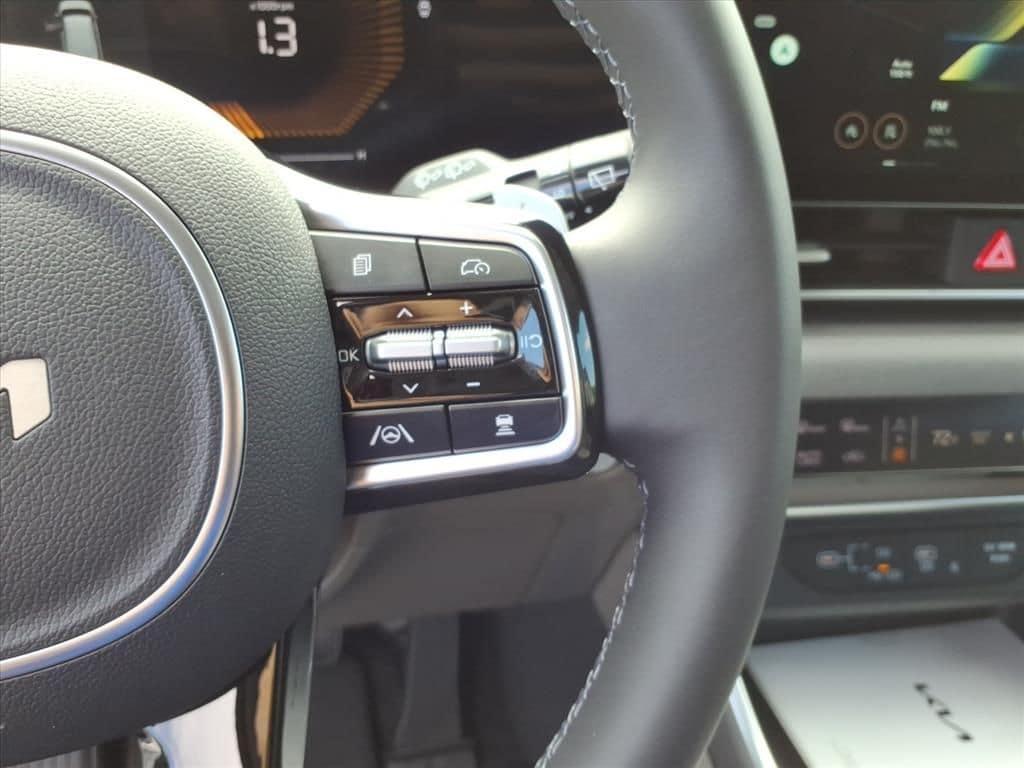 2026 Kia Carnival EX - Photo 21