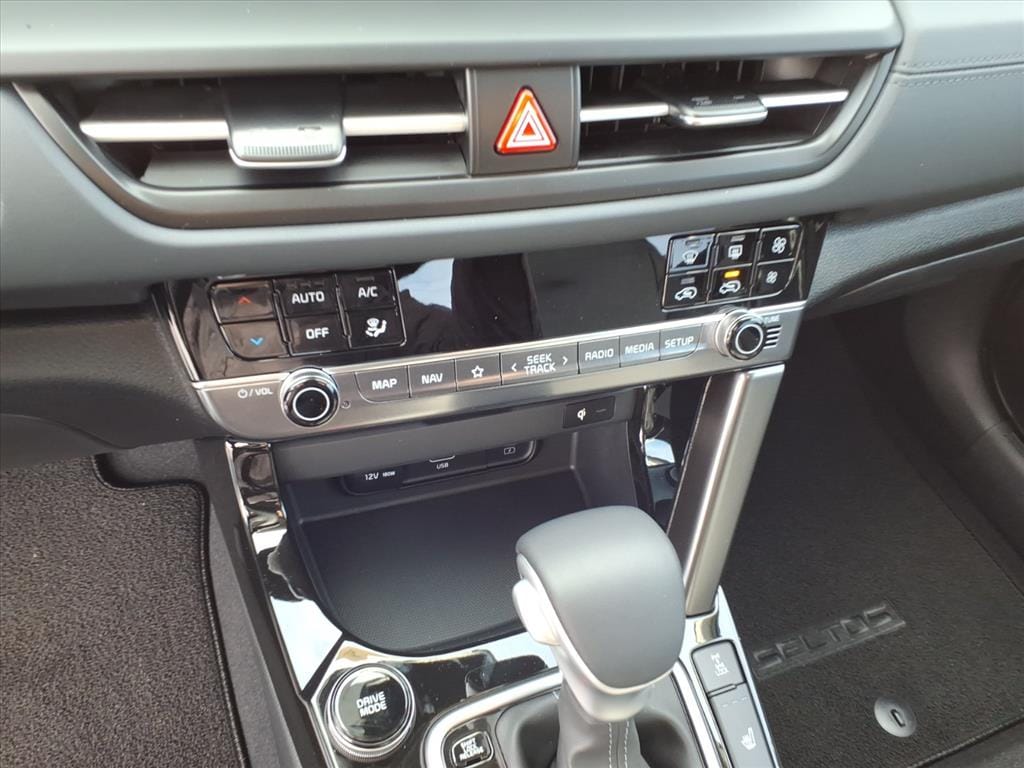 2026 Kia Seltos SX - Photo 23
