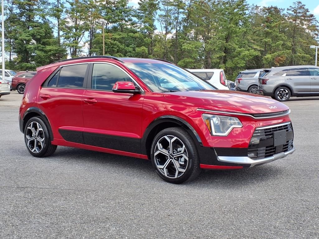 2025 Kia Niro EX Touring photo 2
