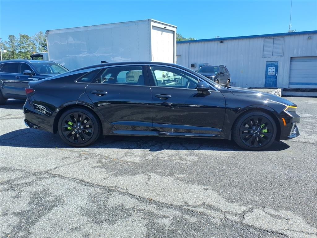 New 2026 Kia K5 GT Sedan
