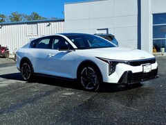 2025 Kia K4 GT-Line Sedan