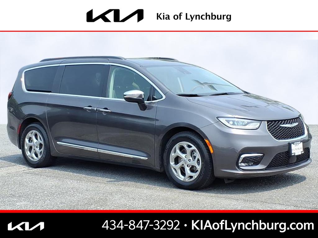 2023 Chrysler Pacifica Passenger Van 