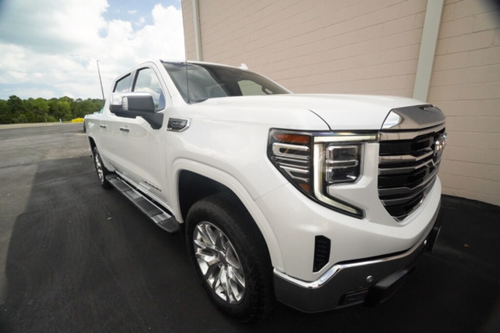 Used 2022 GMC Sierra 1500 SLT Truck Crew Cab