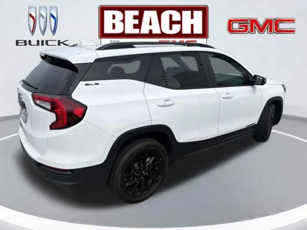 Used 2024 GMC Terrain SLE SUV