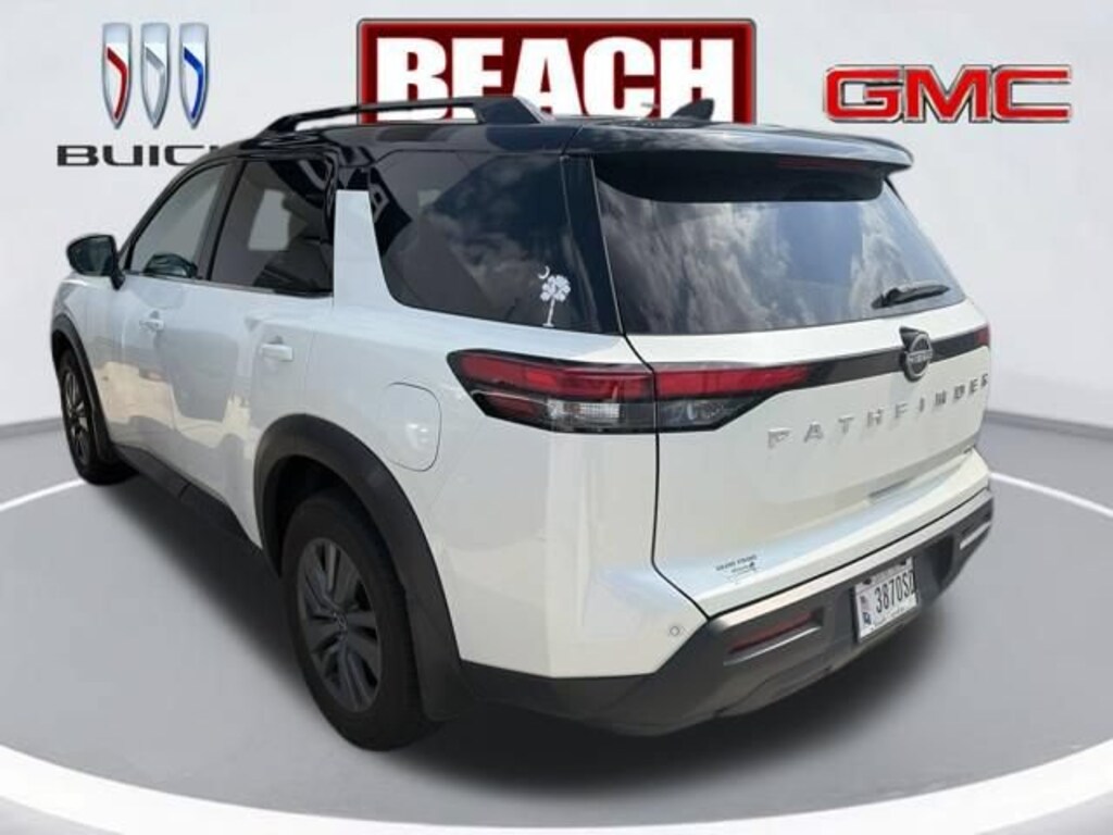 Used 2024 Nissan Pathfinder SV SUV