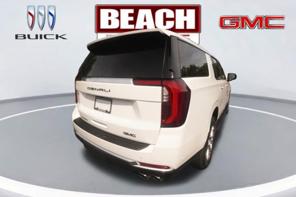 Used 2025 GMC Yukon XL Denali SUV