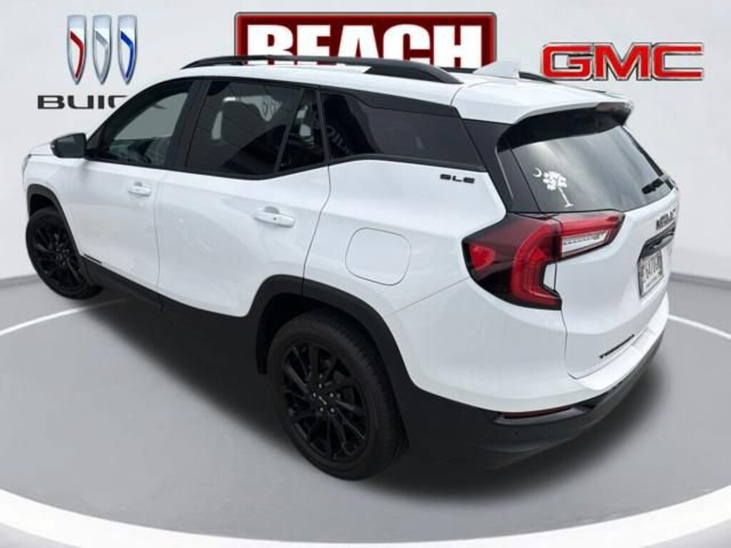 Used 2024 GMC Terrain SLE SUV