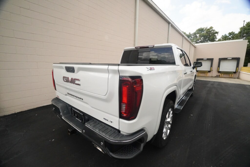 Used 2022 GMC Sierra 1500 SLT Truck Crew Cab