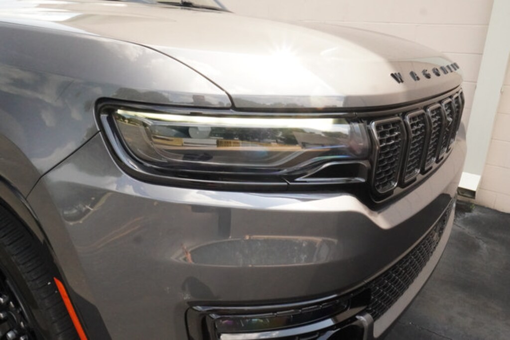 Used 2025 Jeep Wagoneer Series II SUV