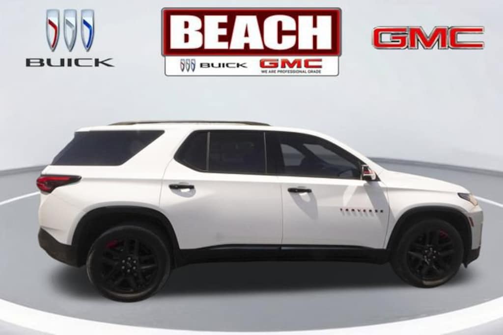 Used 2023 Chevrolet Traverse Premier SUV