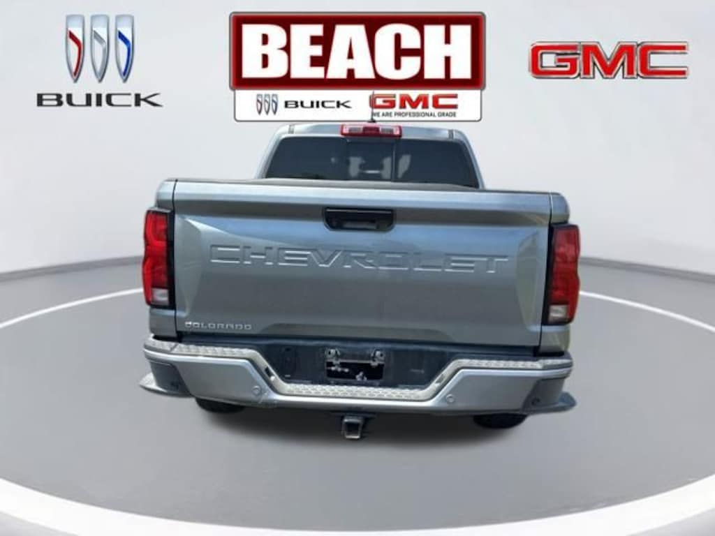 Used 2025 Chevrolet Colorado LT Truck Crew Cab