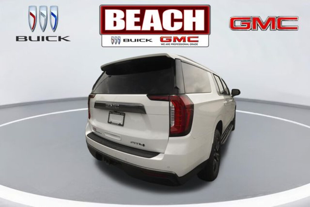 Used 2021 GMC Yukon XL AT4 SUV
