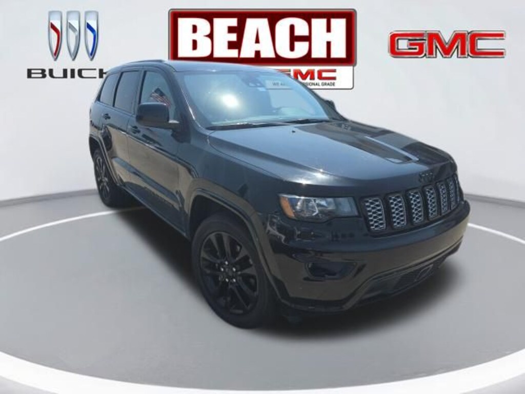 Used 2020 Jeep Grand Cherokee Laredo SUV