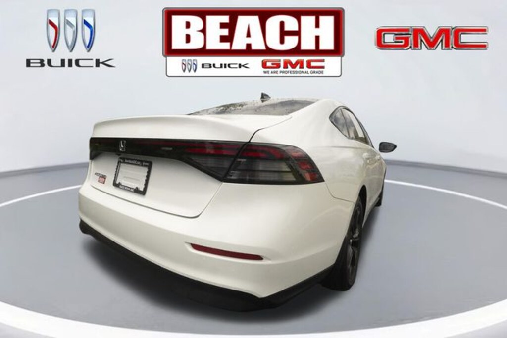 Used 2025 Honda Accord SE Sedan