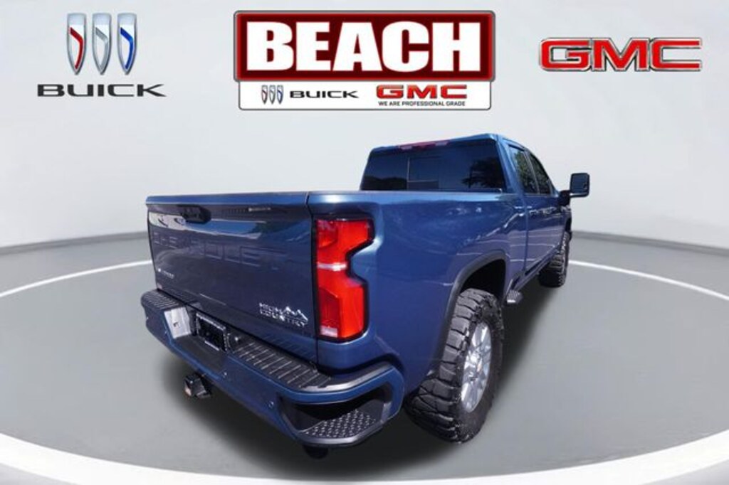 Used 2025 Chevrolet Silverado 2500 HD High Country Truck Crew Cab