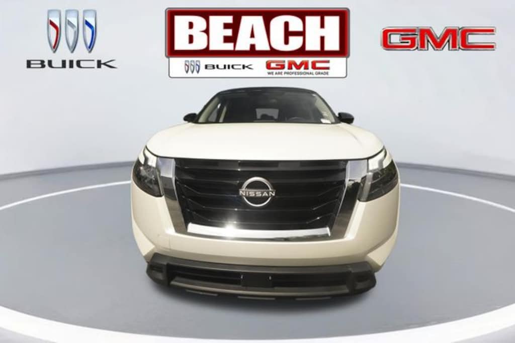 Used 2024 Nissan Pathfinder SV SUV