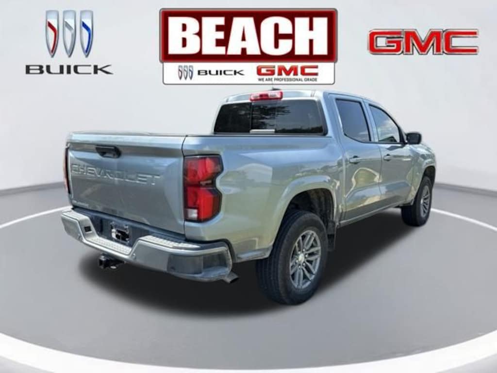 Used 2025 Chevrolet Colorado LT Truck Crew Cab