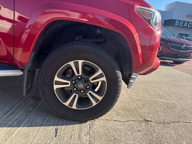 Used 2016 Toyota Tacoma Truck Access Cab