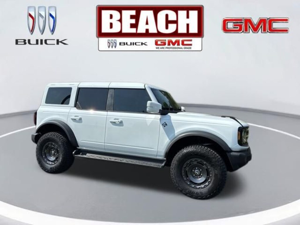 Used 2025 Ford Bronco Outer Banks SUV