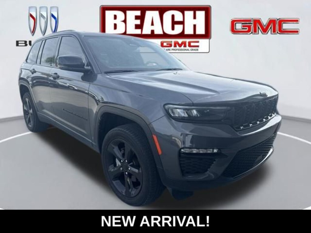 Used 2024 Jeep Grand Cherokee Limited SUV