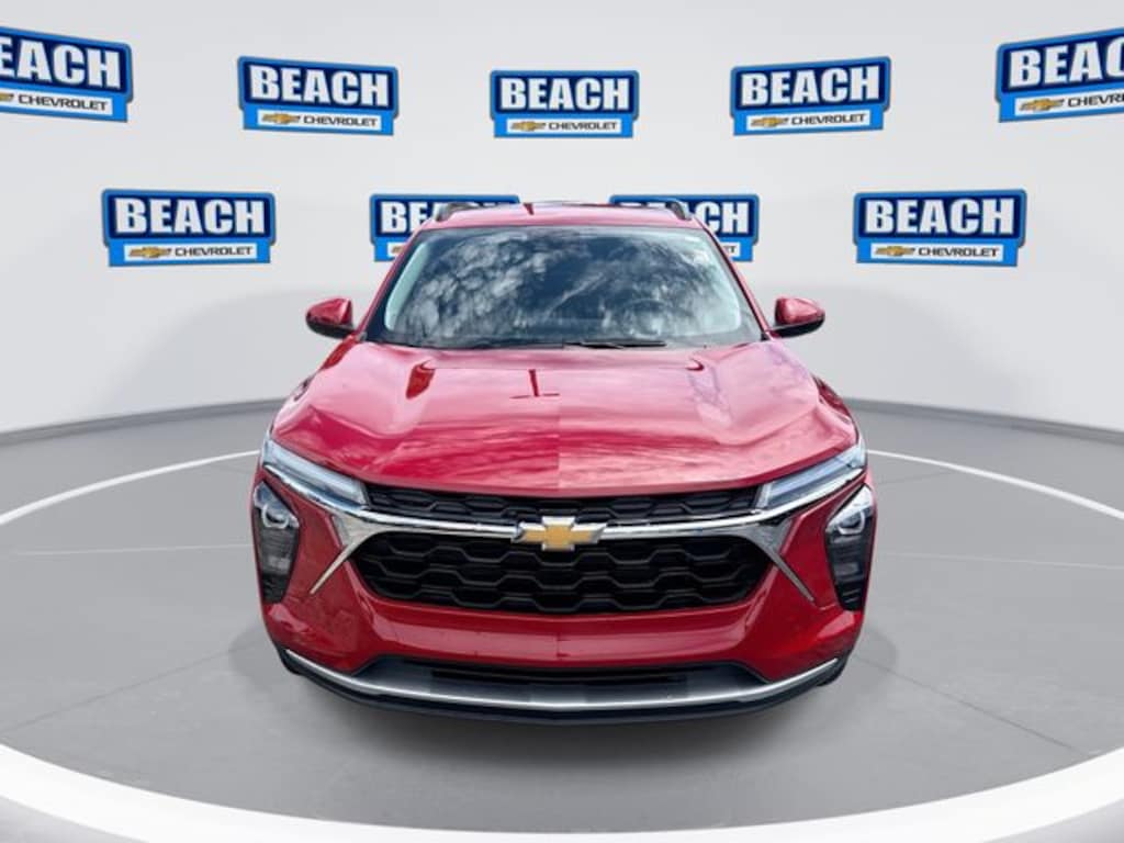 Used 2026 Chevrolet Trax LT SUV